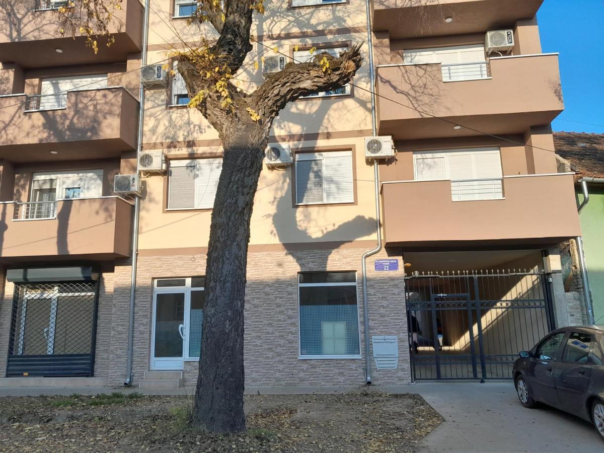 Apartman Marija Daire Sombor Dış mekan fotoğraf