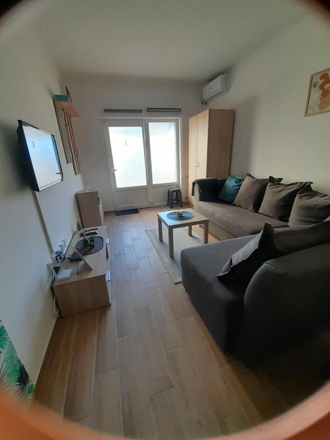 Apartman Marija Daire Sombor Dış mekan fotoğraf